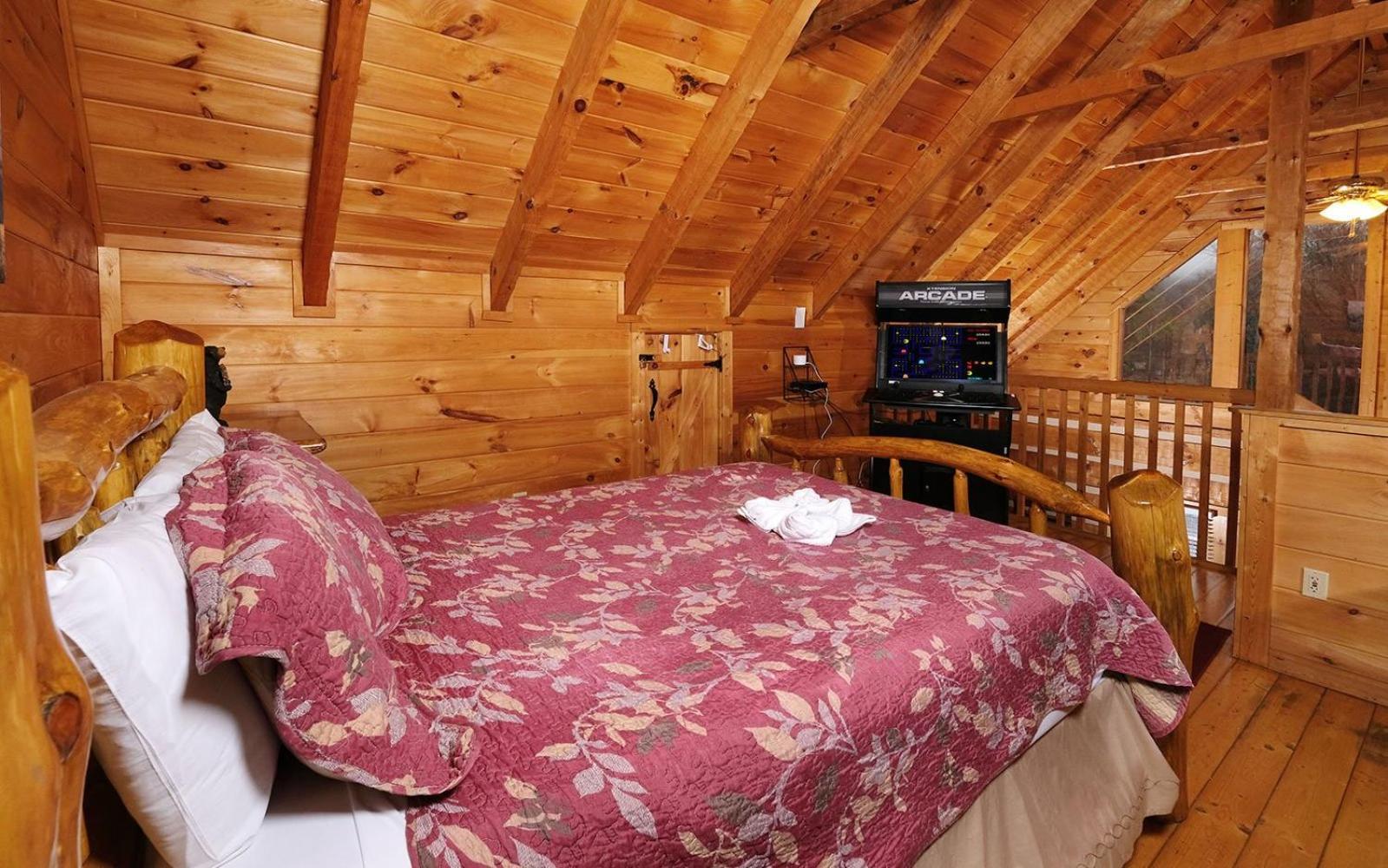 Вилла Highland Hideaway Гатлинбург Экстерьер фото